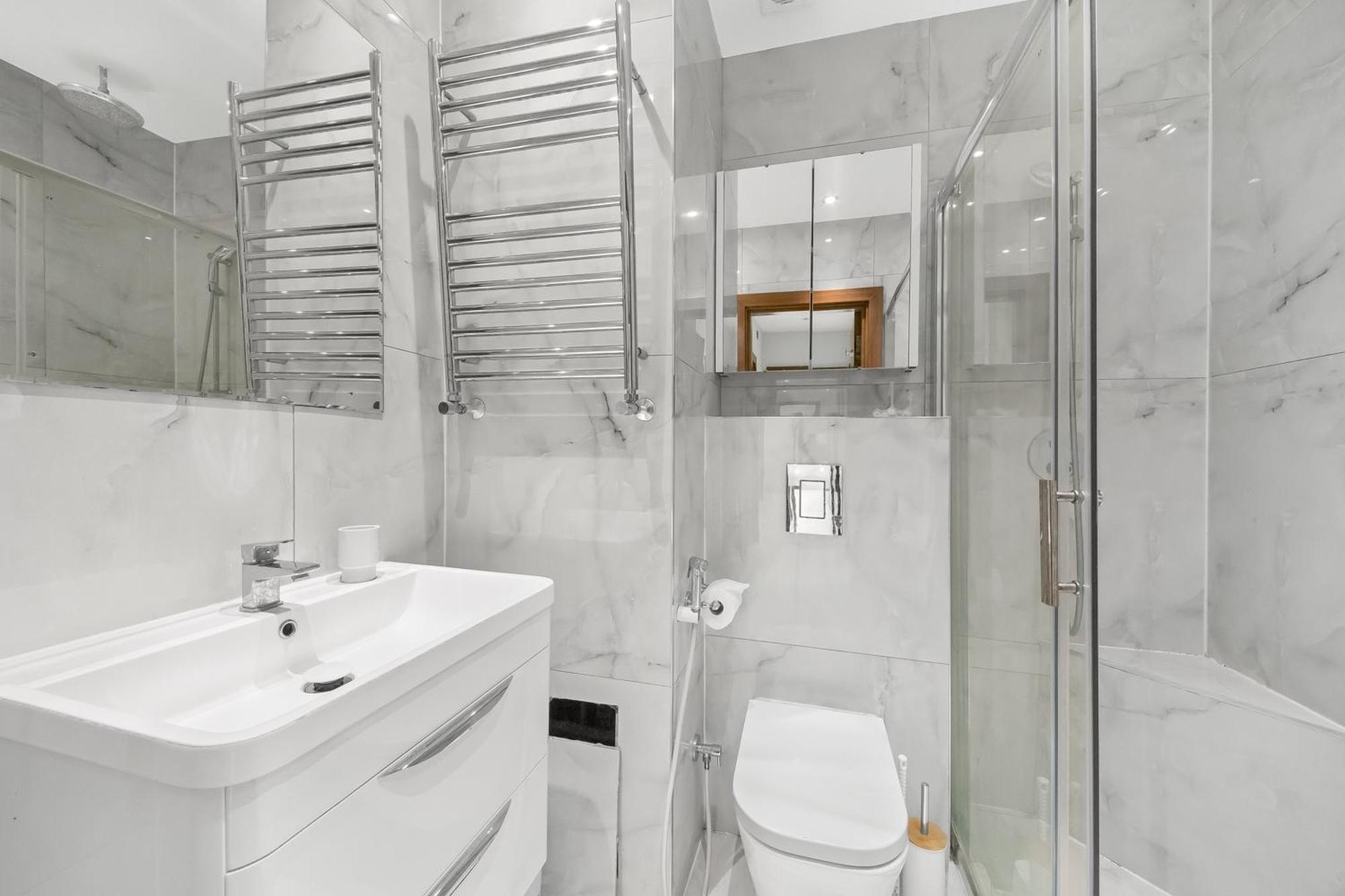 Elegance By The Park Apartment Londra Exterior foto
